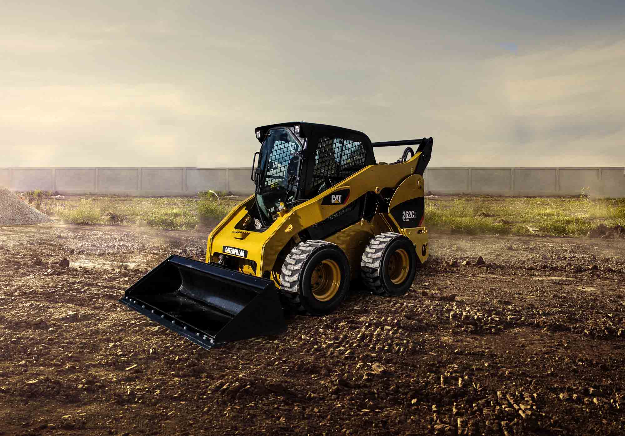 Kolesový nakladač CATERPILLAR CAT 262